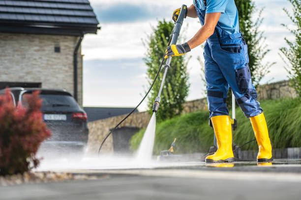 Best Deck Cleaning Services  in Mount Pleasant, WI